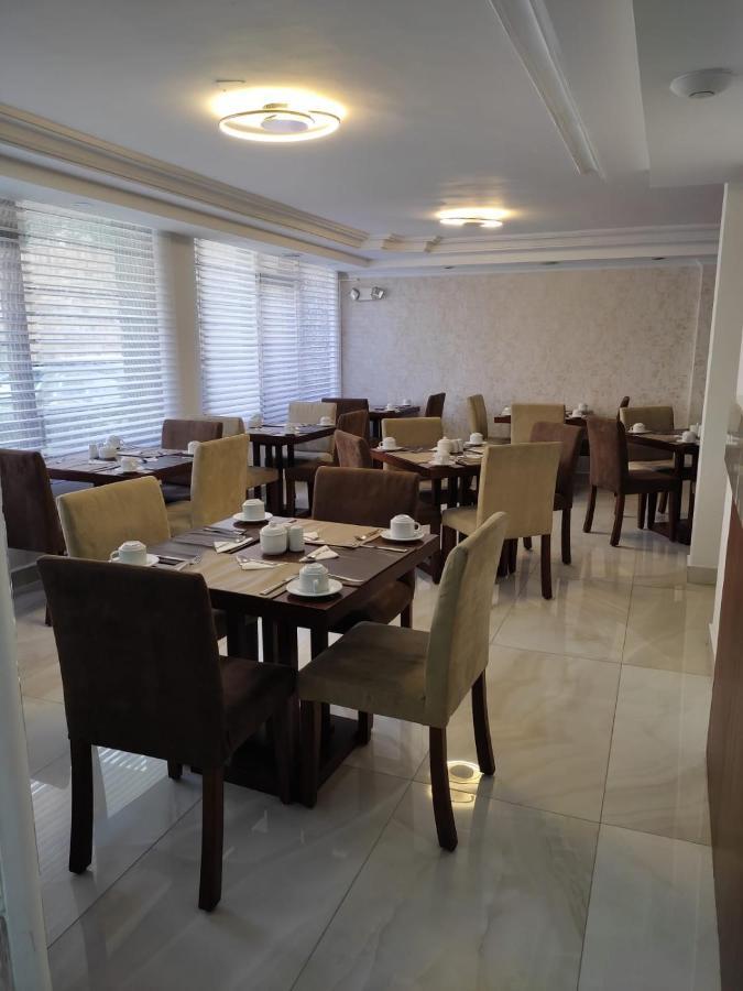 La Carolina Inn Quito Bagian luar foto